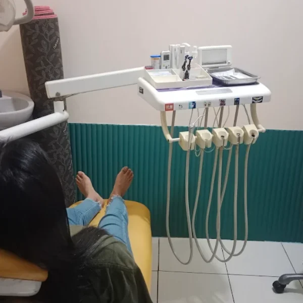 Galeri Aiman Dental (14)